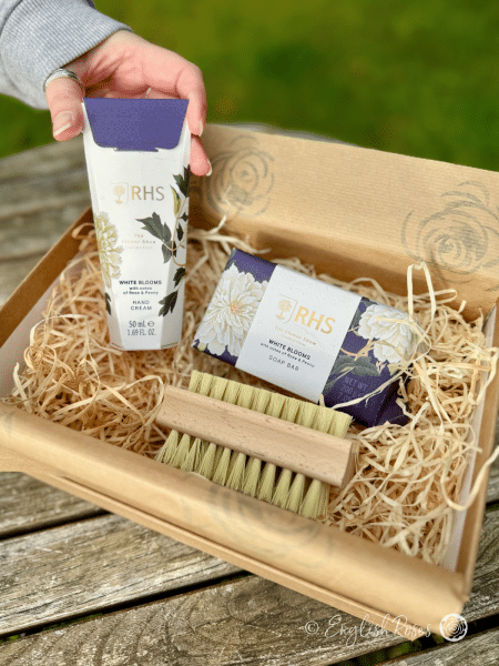 Gardener's Essentials Trio Hand Care Gift Set - White Blooms - RHS Flower Show Collection - Eco-friendly gift wrapped box