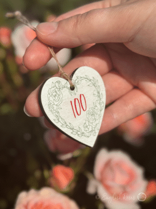 Small White hanging heart-shaped wooden gift tag keepsake saying '100' - Eco-friendly gift wrap from English Roses